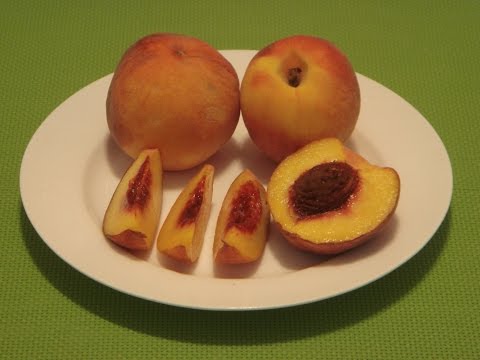 Peach Fruit: How to Eat A Peach