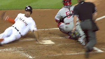 PHI@MIA: Jones rips an RBI double down the line