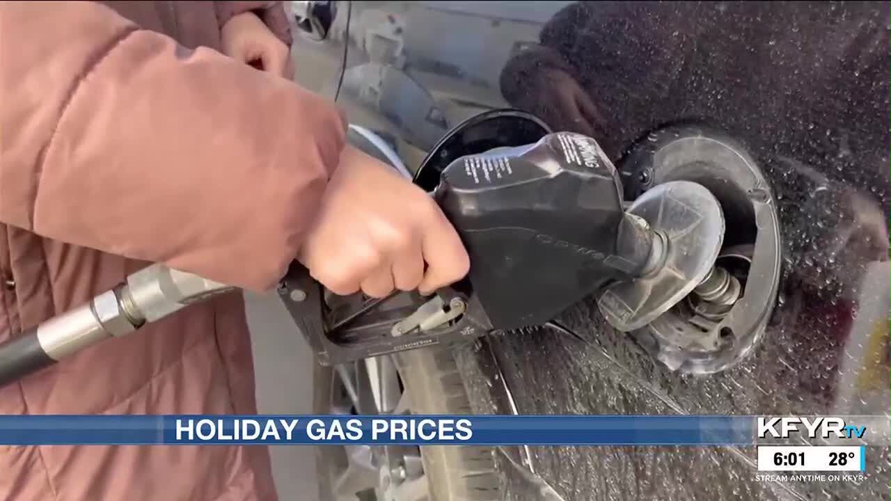Experts weigh in on expected holiday gas prices following the OPEC