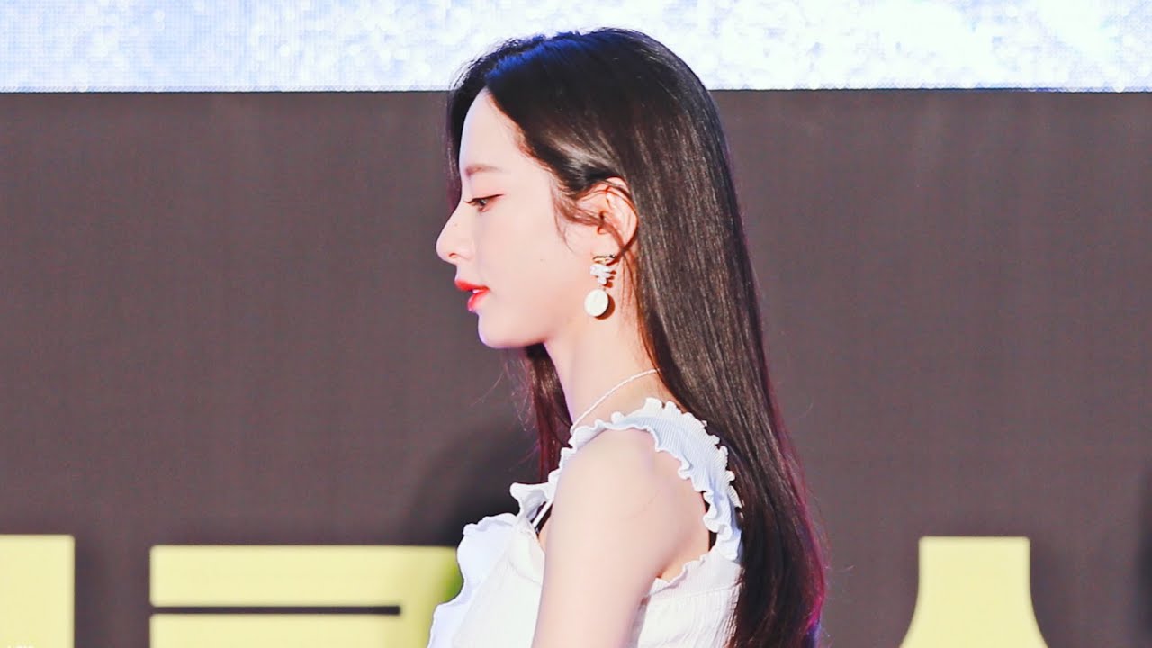 220604 우주소녀 보나 UNNATURAL 직캠 WJSN BONA FANCAM