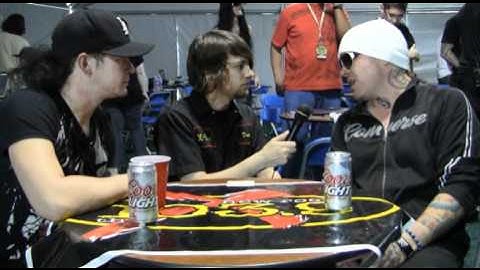 103.9 THE X - Rock on the Range 2011 - Hollywood Undead - Artist Interview