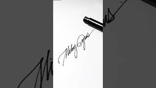Miley Cyrus Signature