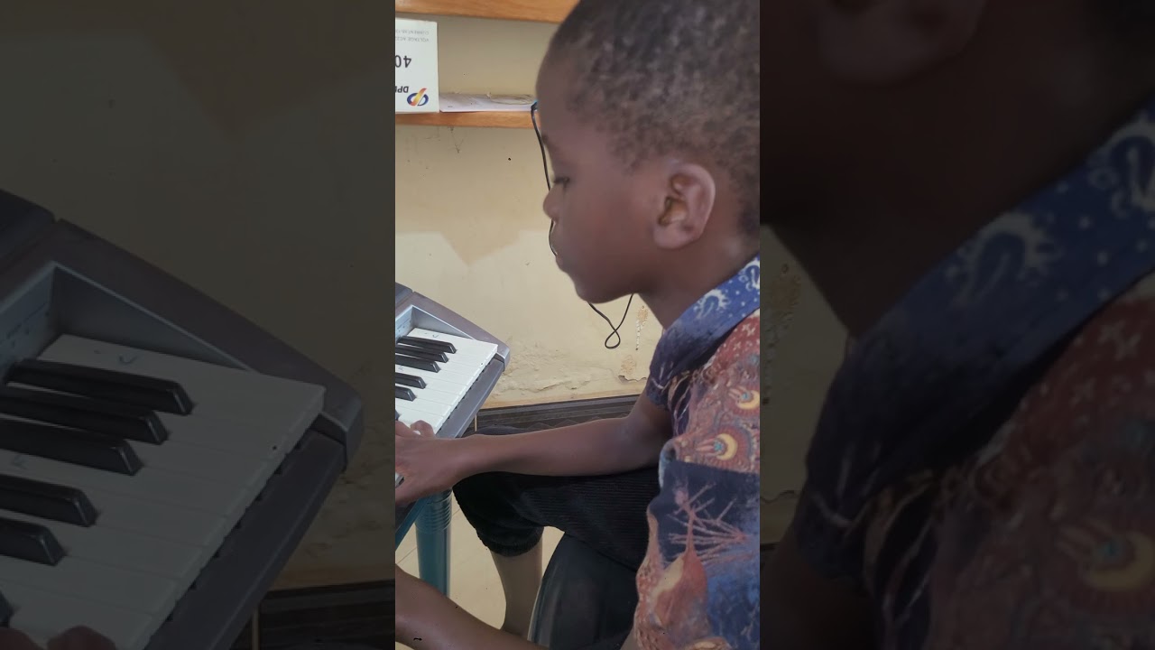 Learning C major chords with the beats 