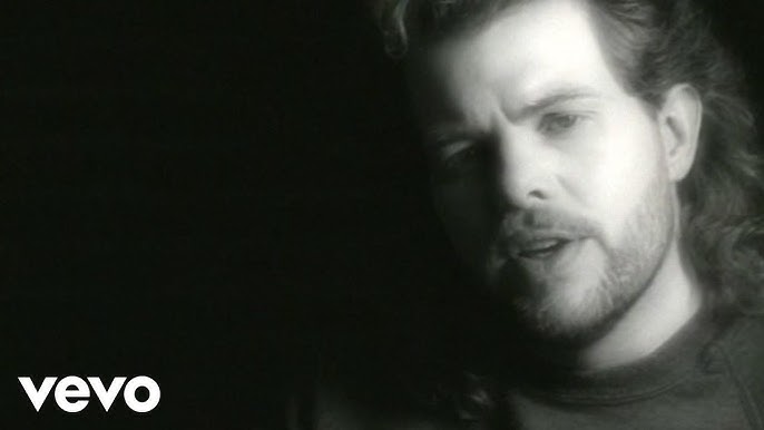 Toby Keith - He Ain't Worth Missing - YouTube