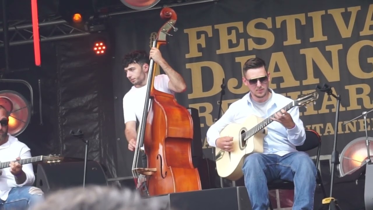 Lentement Mademoiselle