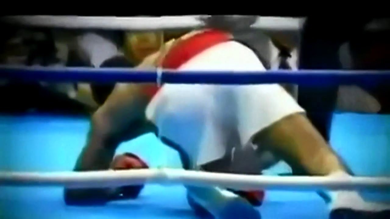 KO of The Year 1992:Morris East KO Akinobu Hiranaka Joanne MjSteiner