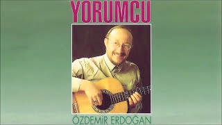 Özdemir Erdoğan - Uzun İnce Bir Yoldayım Resimi