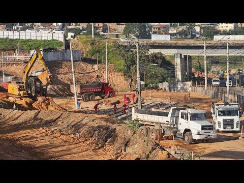 Movimentação de Solo / Obra Avançando.