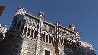 Первый дом, построенный Антони Гауди, открылся для посещения в Барселоне (новости)