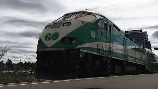 Go Train 651 Burlington go station