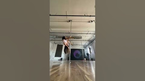 Training handspring Ayesha! #pole #poledance #training