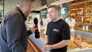 To Newspistol TV σας ξεναγεί στα  Martinis Bakeries στον Χολαρχό!