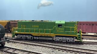 Illinois Terminal GP9 1504 with Soundtraxx Econami PNP Diesel dual mini cubes