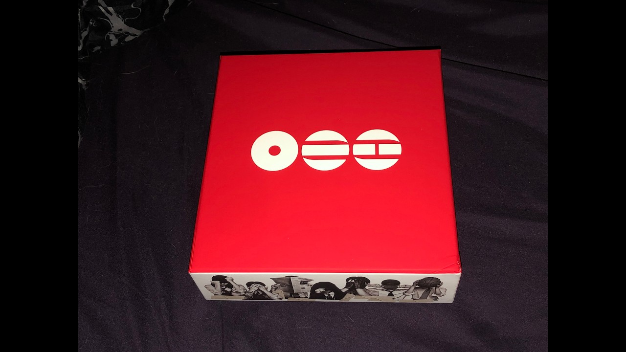 BTS || Arirang [Travel Tag version] || Unboxing - YouTube