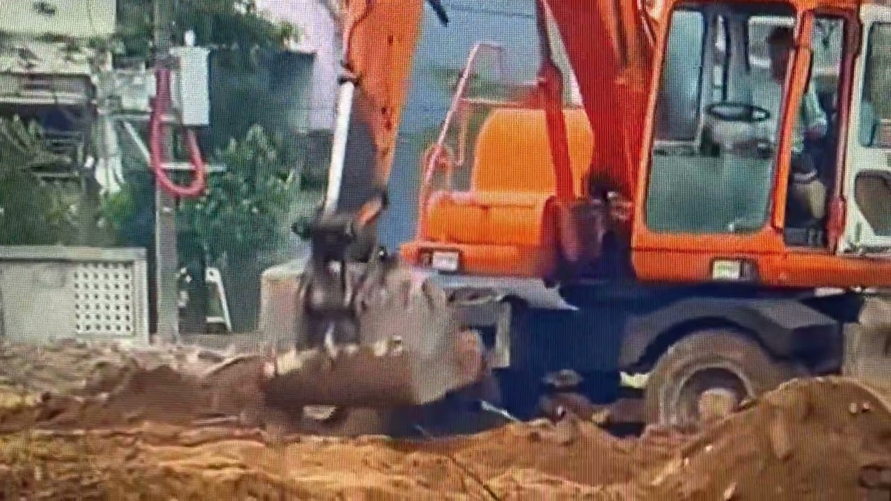 Máy xúc đào Em ghiền xem - Siêng năng khoẻ khoắn