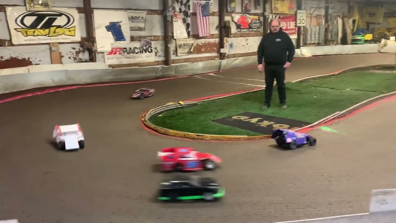 RC Slash warm up race Skip’s RC Raceway (I was in this race) my dad was helping with the recording 