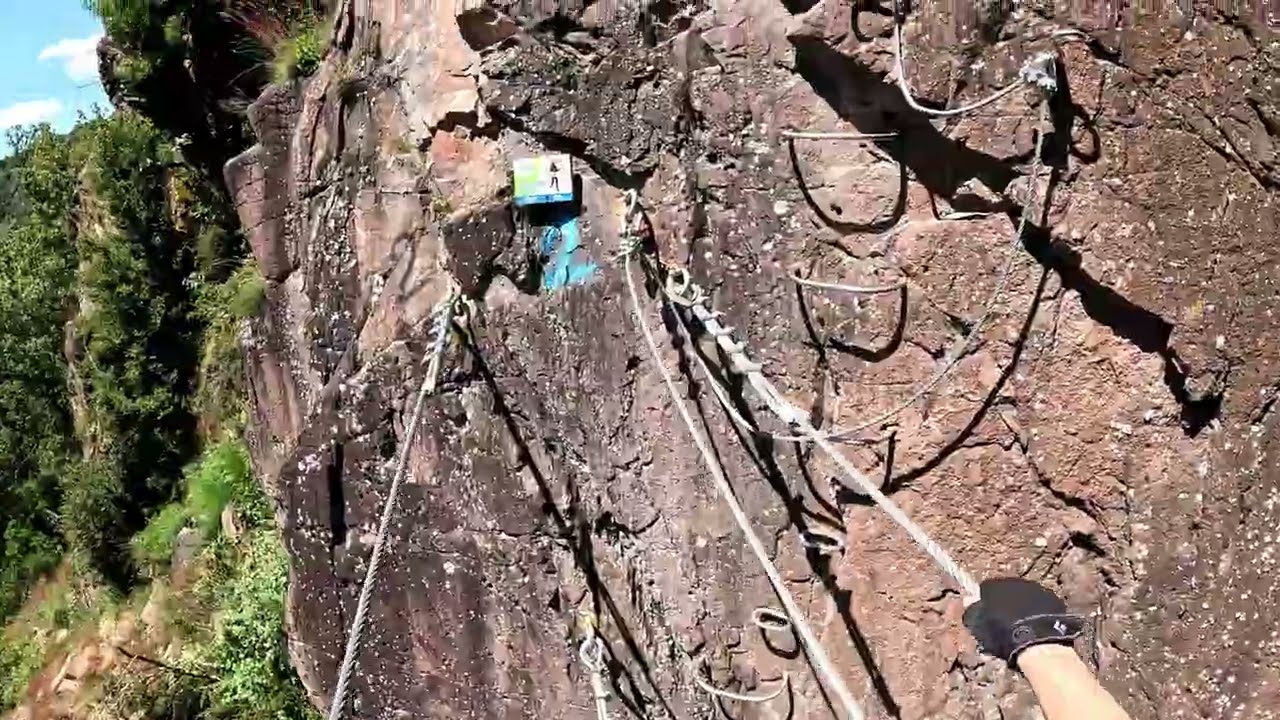 La via ferrata des Gorges de la Sioule # Montagne # Go Pro 12 # Mavic Air 2