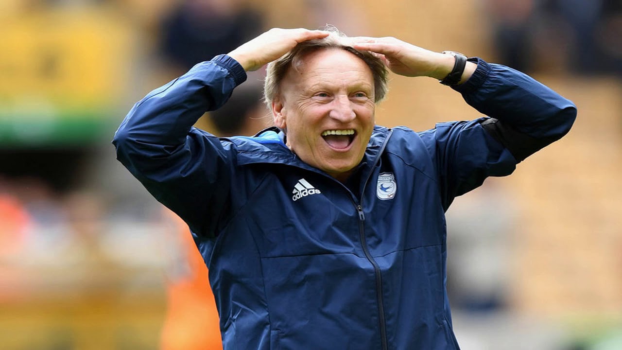 Судья после 9. Neil Warnock.