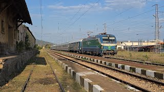БВ3624 с 80048 от Бургас за София пристига на гара Казанлък 
