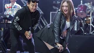 Shinta Arsinta Feat David Chandra - Cinta Tak Direstui | Dangdut ( Music Video)