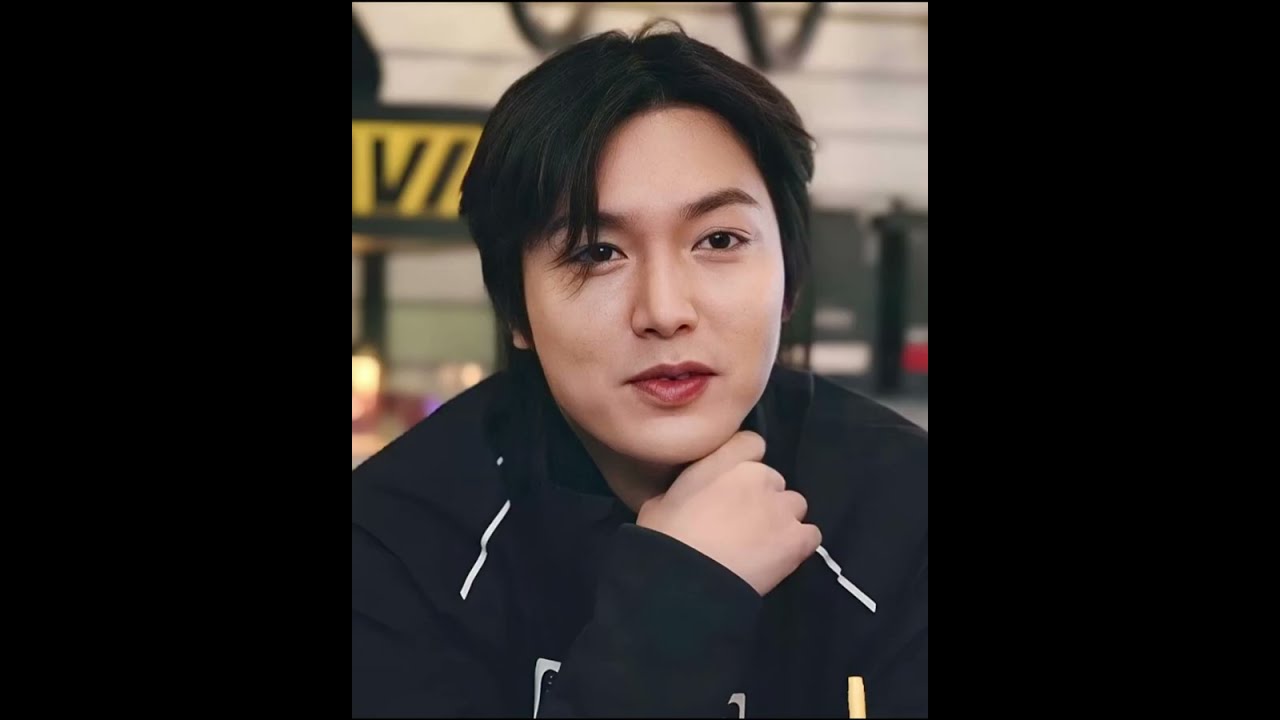 LeeMinHo's forehead bears the mark of flame of clever;many thoughts,plans behind it,he is phenomenal