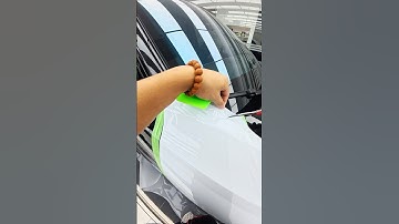 How do we cut PPF without scratching the car? Watch this 👇#satisfying #carwrap #viral #trending