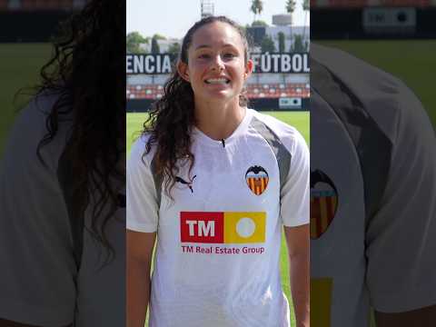 🎟️ 𝐀𝐁𝐎́𝐍𝐀𝐓𝐄 al VCF Femenino 𝟐𝟔-𝟐𝟕 en www.valenciacf.com