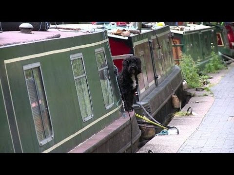Living on a Houseboat in London