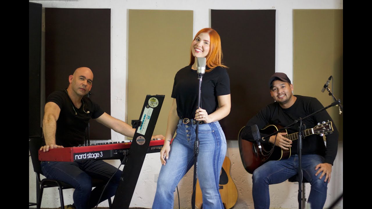 Aunque tu no lo sepas - Enrique Urquijo  (Cover by Jeliane Da Silva)