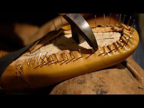 Subtitled | Old-style wingtip lasting and welt stitching | No. 024