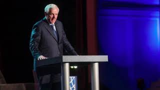 David Jeremiah warns modern church is entertainment-driven social organization afraid of controversy