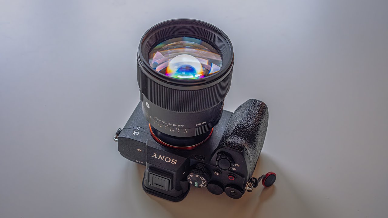 We don't deserve Sigma (Sigma 85mm F1.4 DG DN Art Review) - YouTube