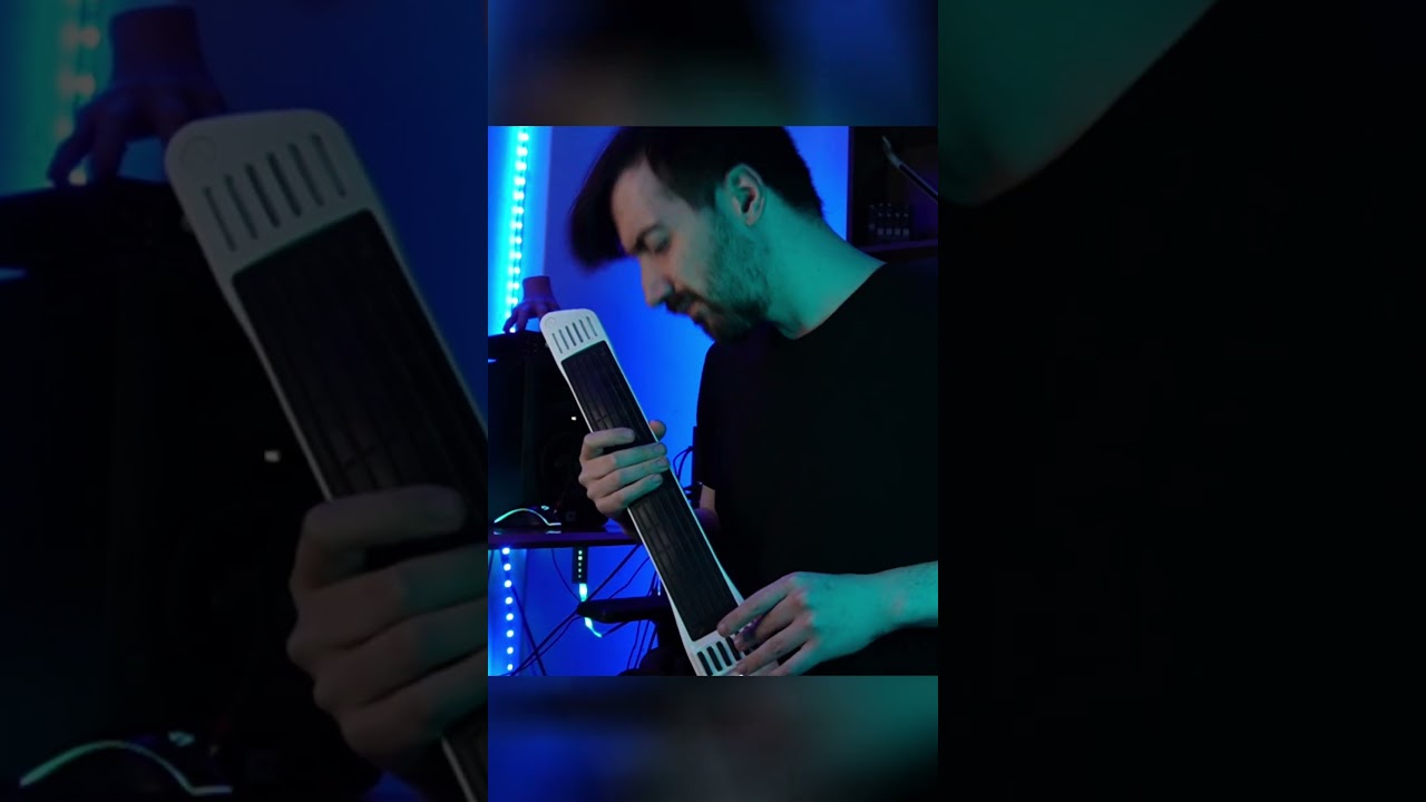 Illuminate Alien Music (Synthwave) 