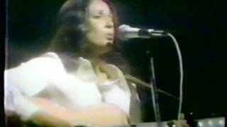 Video thumbnail of "JOAN BAEZ:  Winds of the Old Days.  Her composition about Dylan's 70's return to the stage."