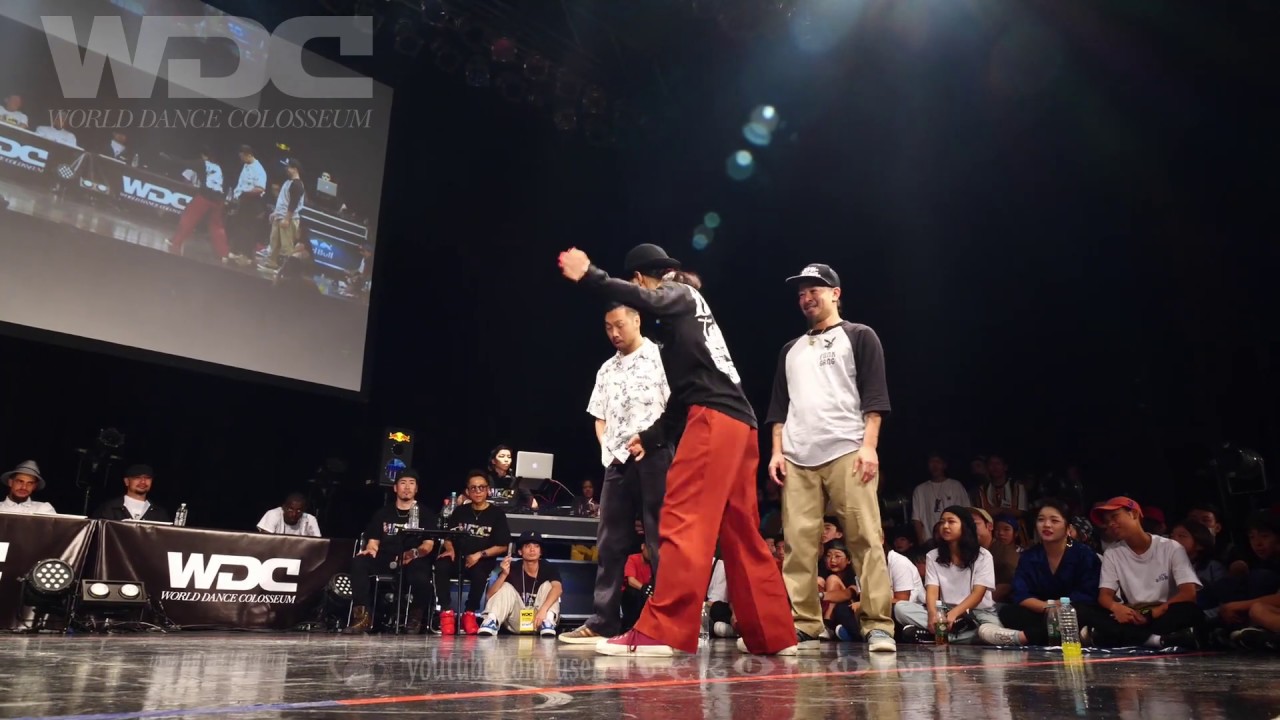 Co-thkoo vs Funky Bee(Ringo Winbee&YU-TO) BEST4 POPPIN'  MP4 WDC 2019 World Dance Colosseum 