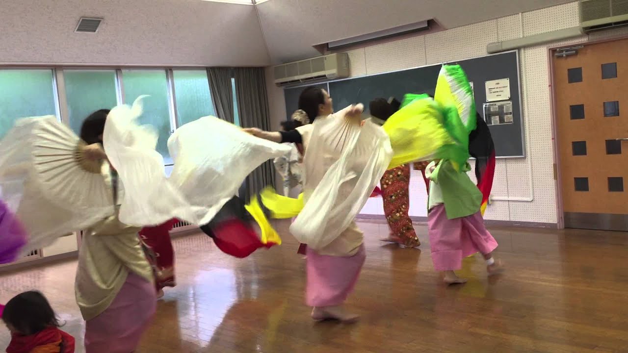 ダンス 舞踊１ 衣類にも思いやりをもって接すること