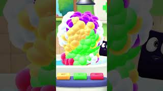 Bathroom buddy / talking tom