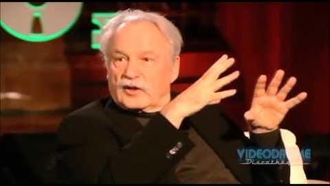 Giorgio Moroder talks about "I Feel Love" creation