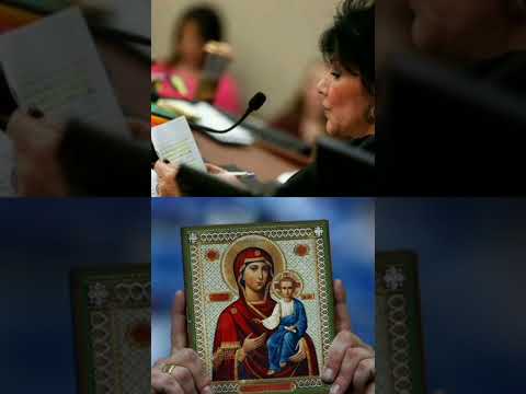 قاضية مسيحية تحكم على شبان مسلمين حكم فريد من نوعه 