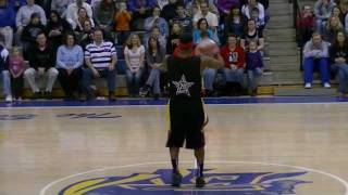 Introducing the Harlem Wizards
Pre game introductions at East Noble High School Introducing the Harlem Wizards