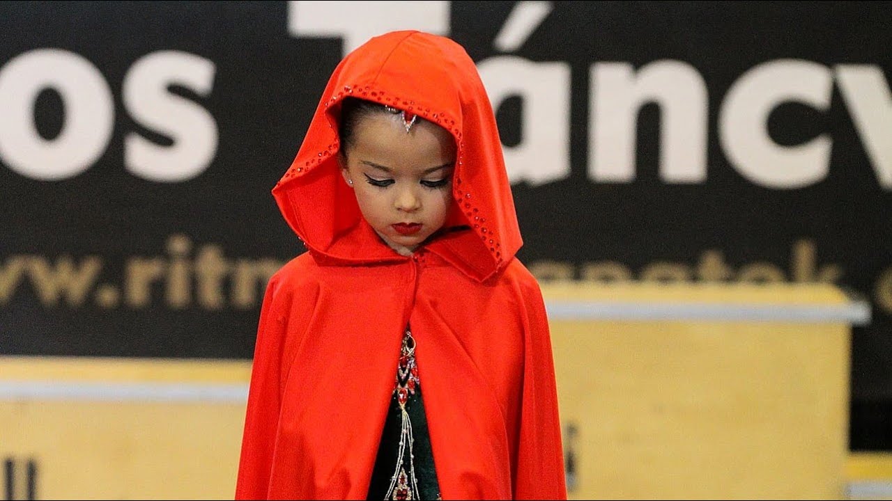 Piroska és a farkas - Feeling Táncstúdió -  Ritmuscsapatok Országos Táncverseny sorozata 2021.11.27