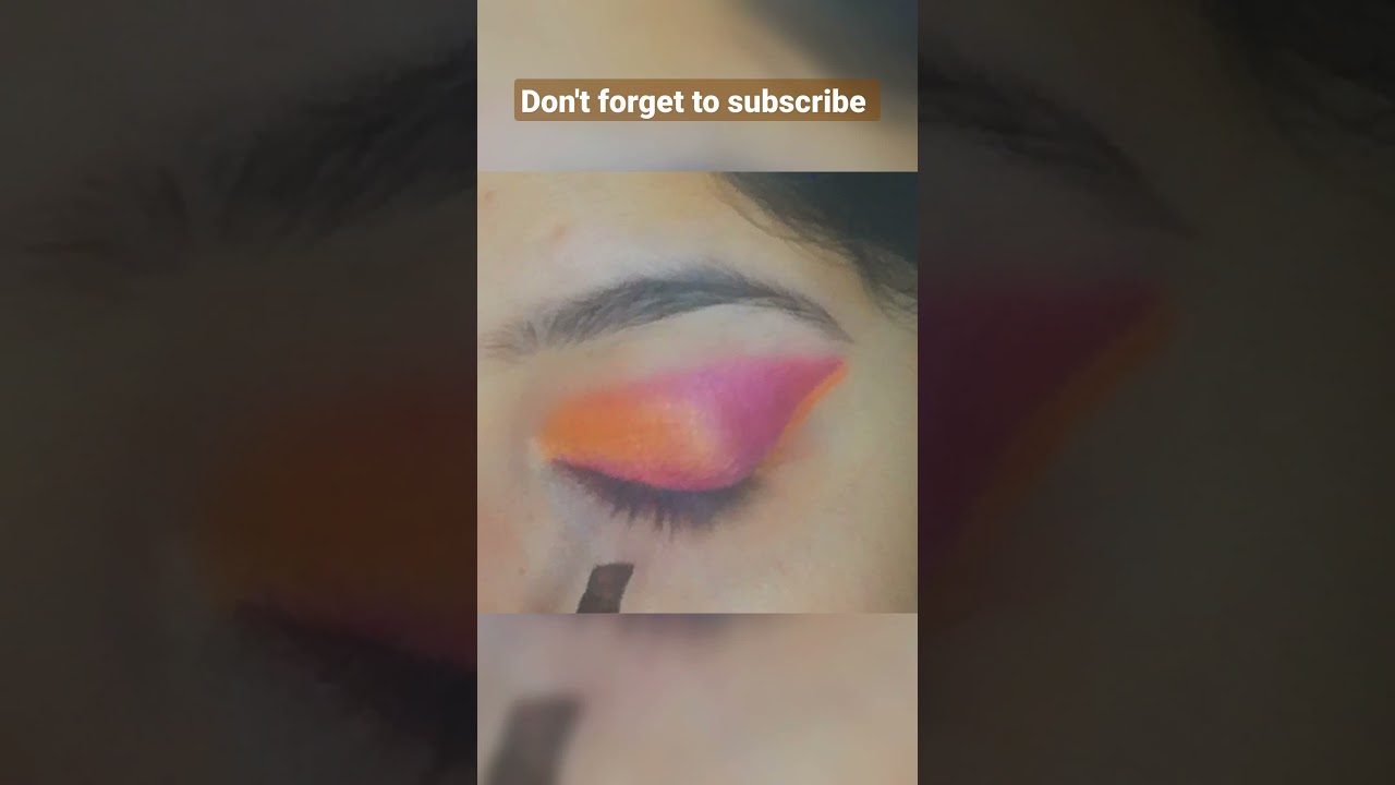 Orange and purple eye makeup | 1 minute eye makeup for beginners |eyeliner | eyemakeup hack 2022 |👀