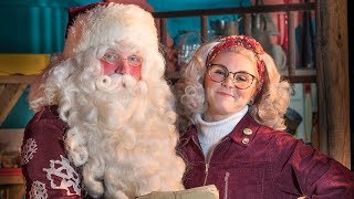 Mother and Father Christmas at the Eden Project