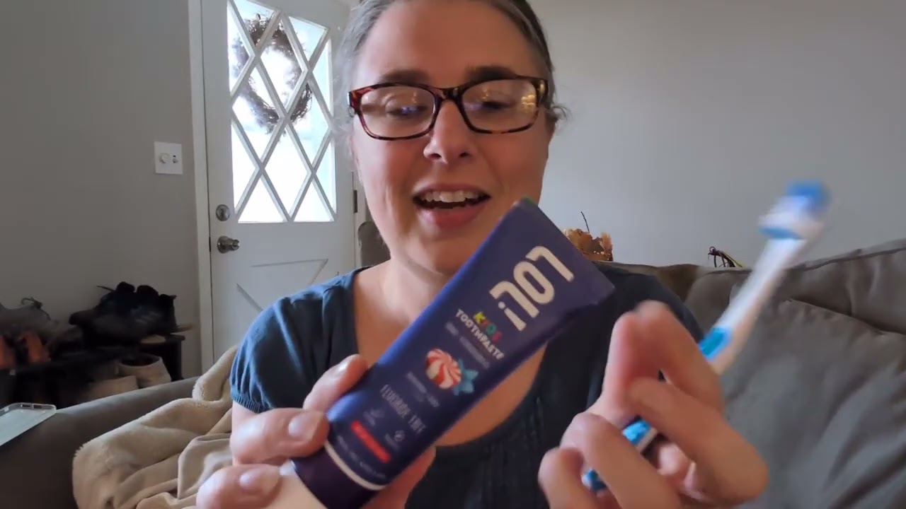 Fawelo LOL Peppermint Fluoride Free Kid Toothpaste Overview | Worth the Hype? 