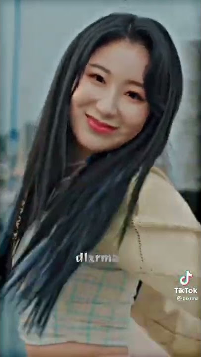 DEJA VU CHAEYEON AND CHAERYEONG