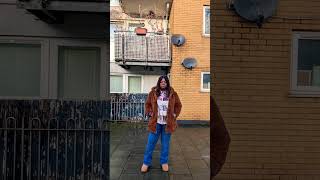strolling around the city. #fashiontutorials #winterdiaries #midsizefashion