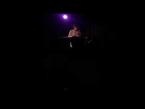 中村ピアノ、下北沢弾き語り。