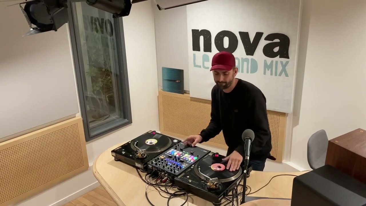 SIMS SUR NOVA FEAT FLYNT