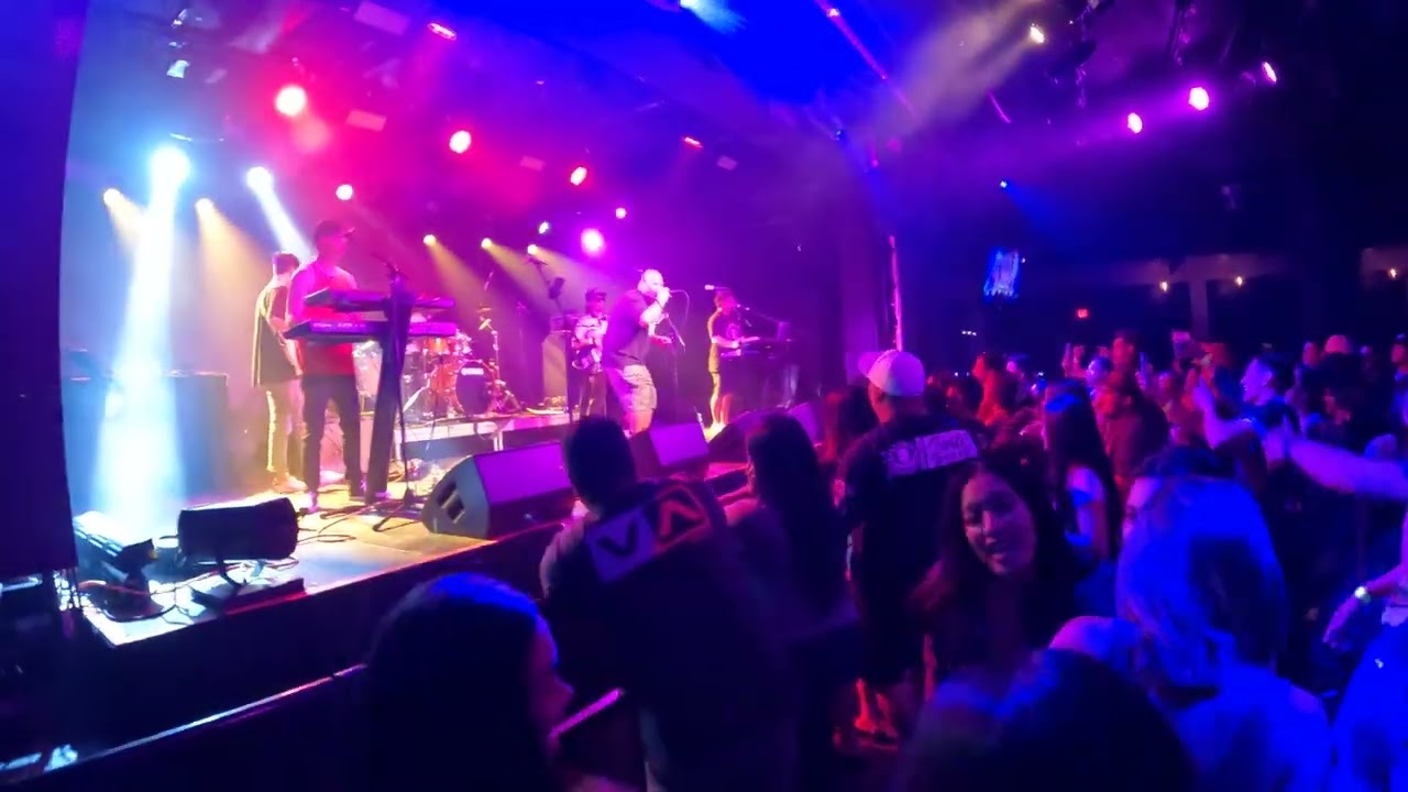 Jeremiah Kahuakai Kaholoaa - Blue S-10 (Live)