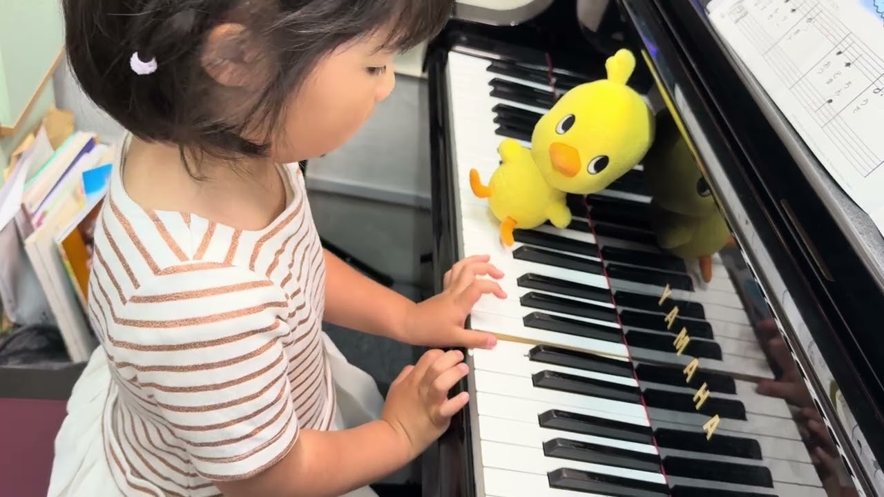 はじめてのワルツ 樹原涼子 ピアノランド① - YouTube